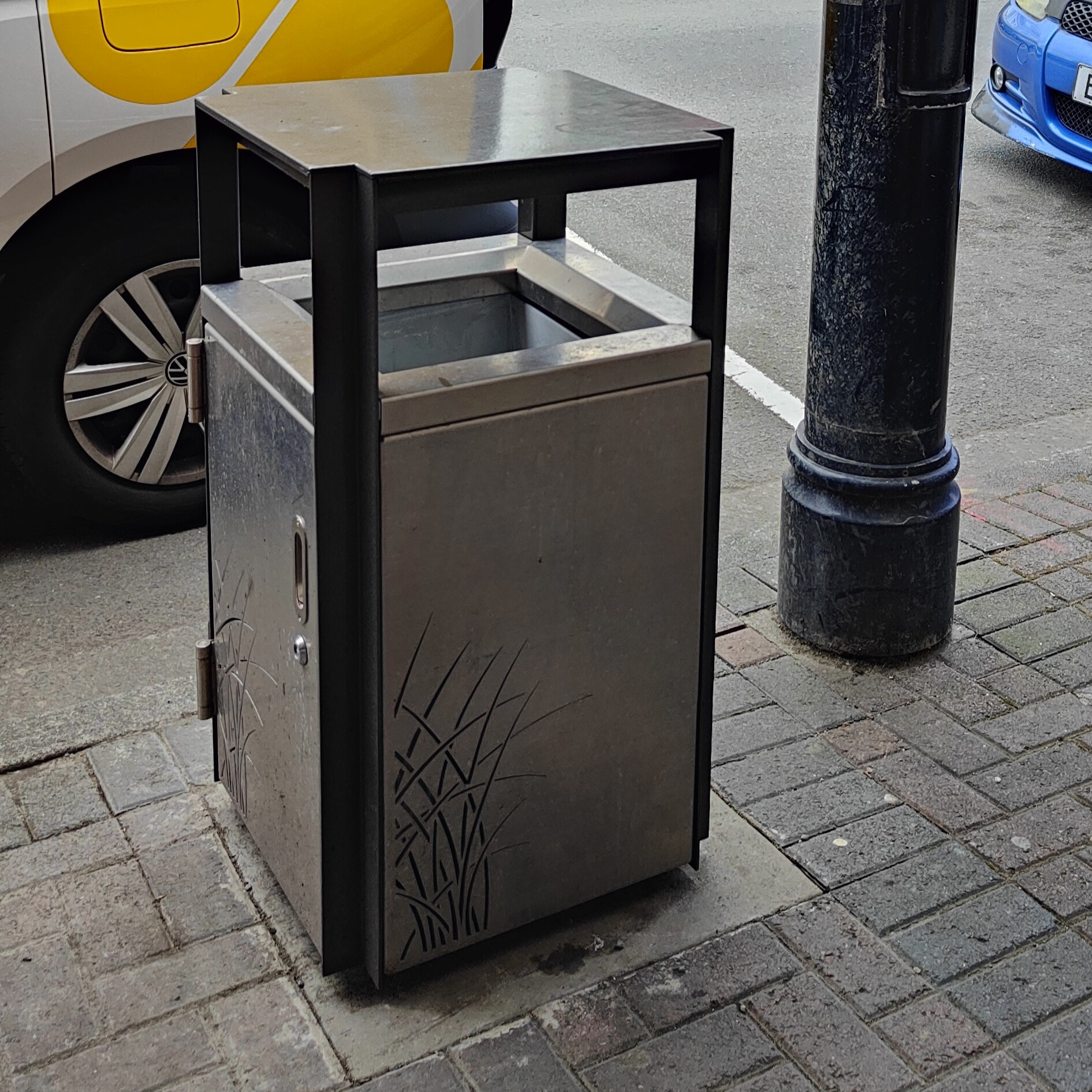 Jackson Street Bin